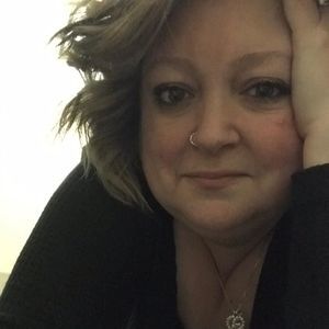 Meet your Posher, Candace